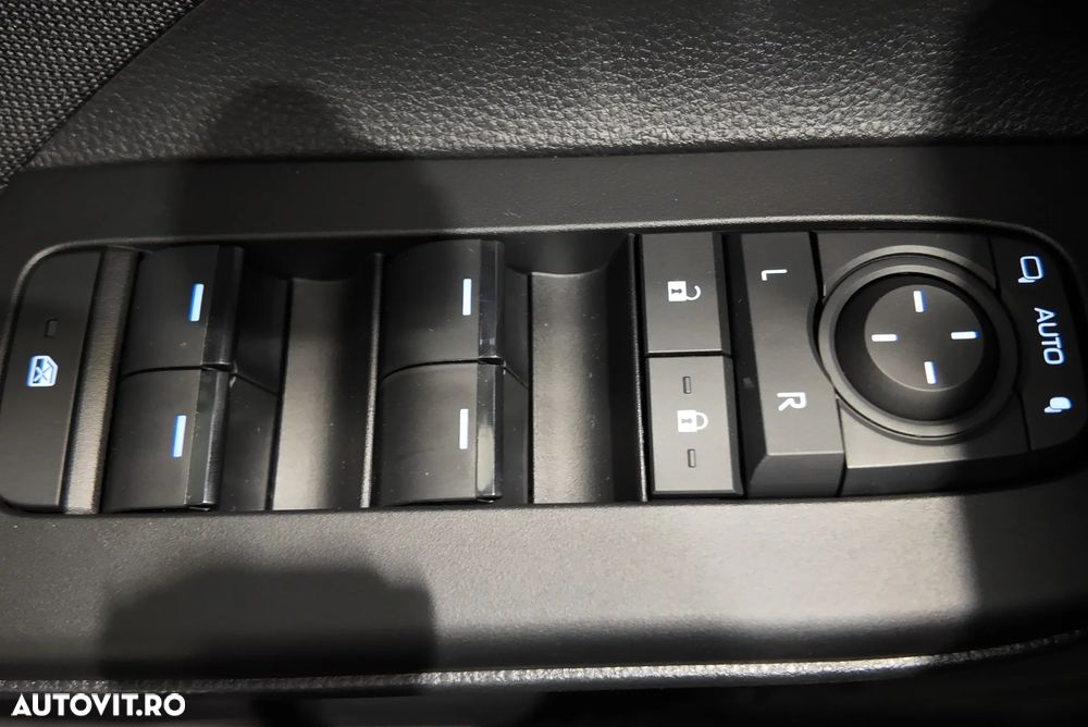 Toyota C-HR - 18