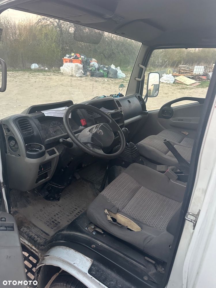 Nissan Cabstar - 5