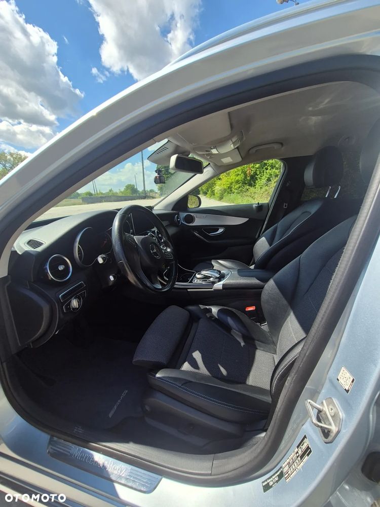 Mercedes-Benz Klasa C 220 d 4-Matic 7G-TRONIC - 10