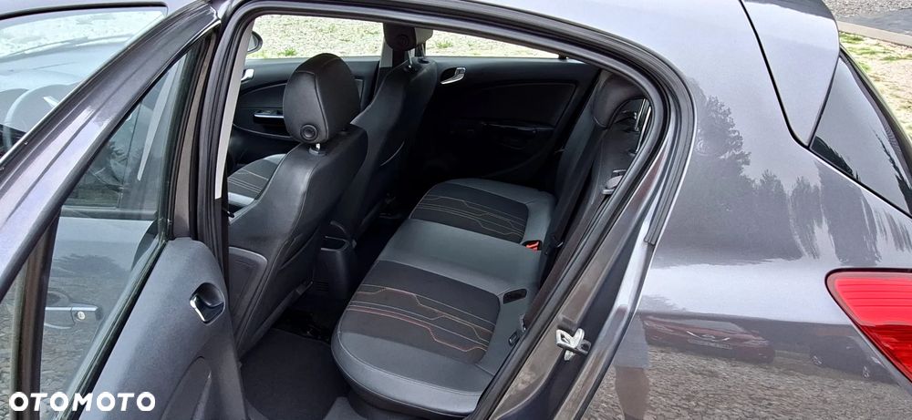 Opel Corsa 1.4 16V Innovation - 16