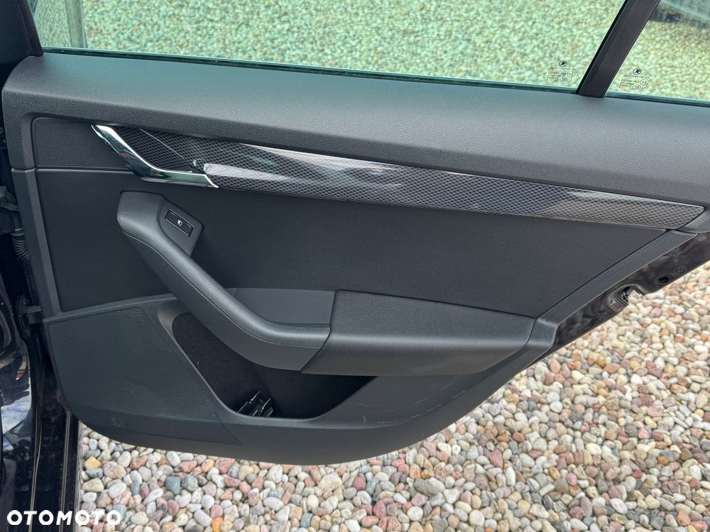 Skoda Octavia 2.0 TDI RS - 15