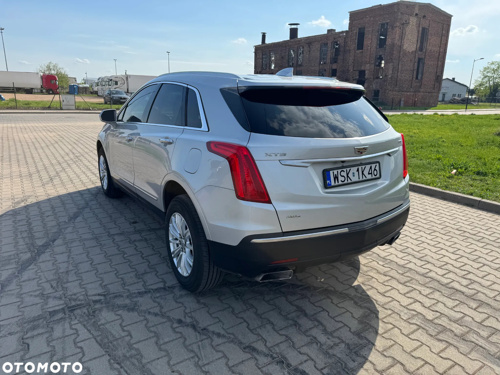 Cadillac XT5 - 8