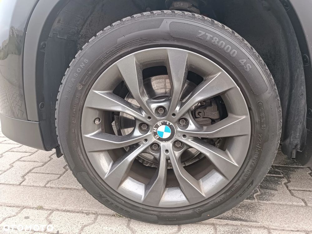 BMW X1 sDrive18d - 8