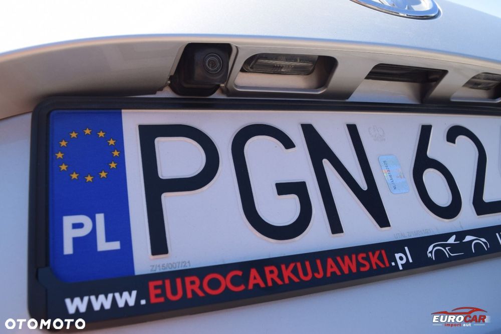 Toyota Yaris 1.5 Premium - 22