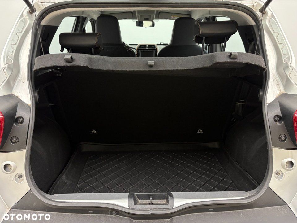 Dacia Spring - 8