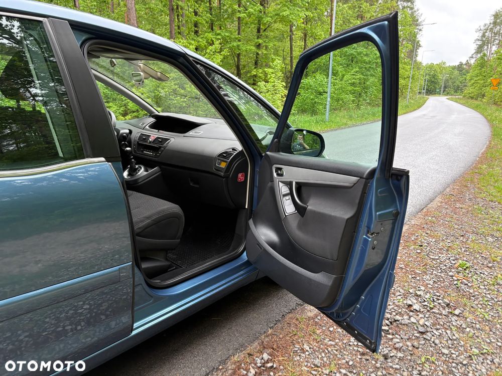 Citroën C4 Picasso - 19