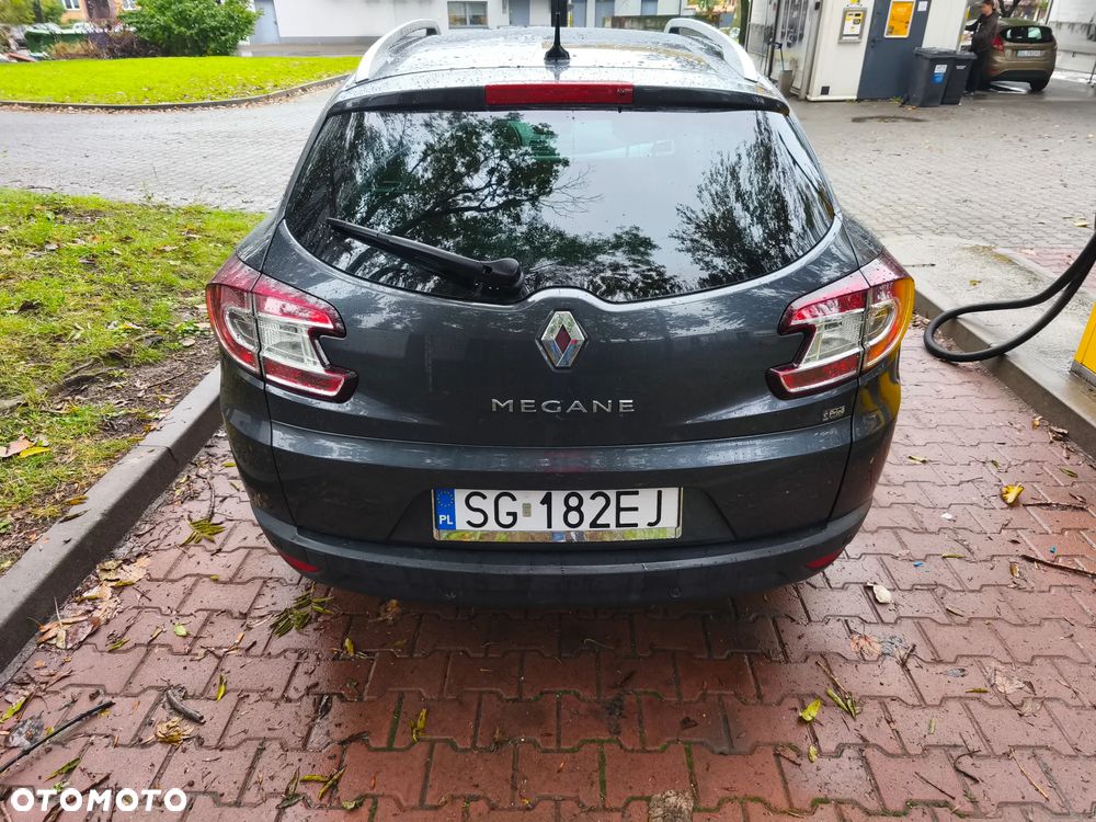 Renault Megane 2.0 16V Privilege CVT - 5