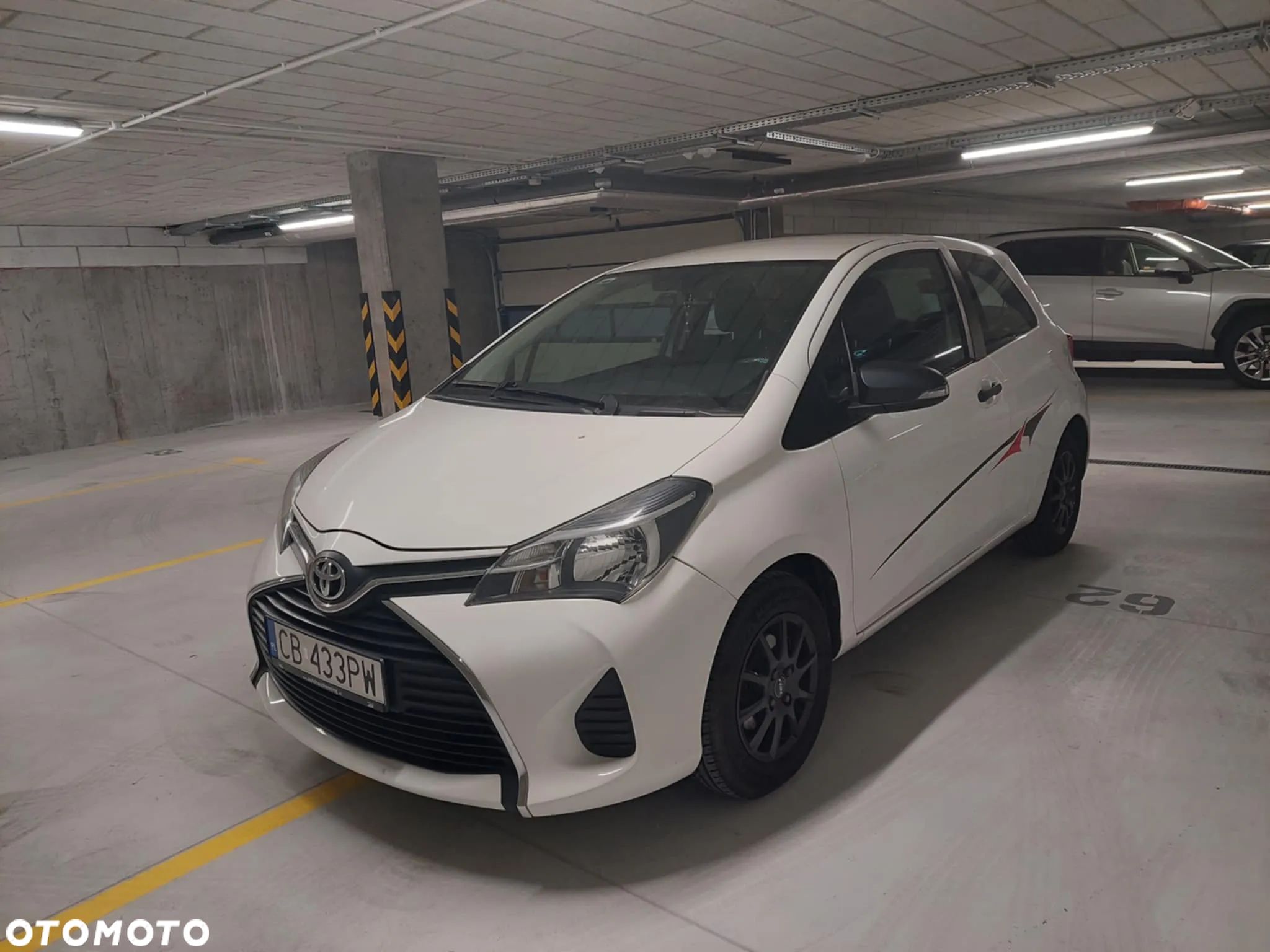 Toyota Yaris - 1