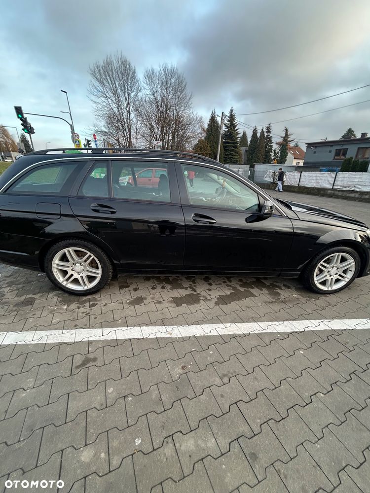Mercedes-Benz Klasa C 220 CDI BlueEff Classic - 6