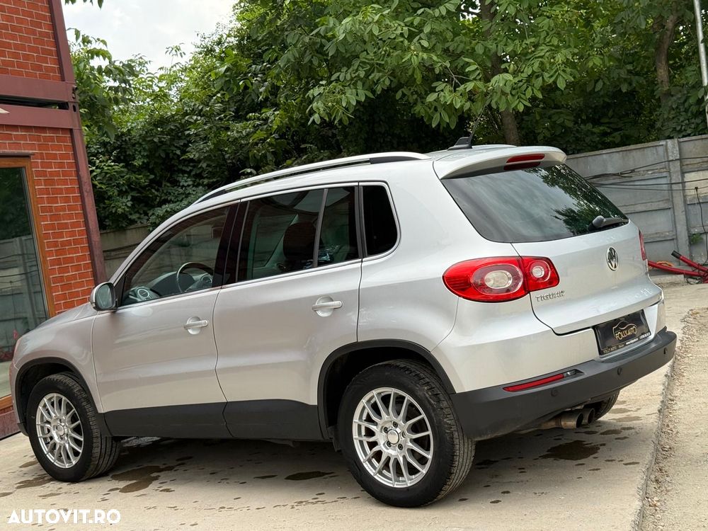 Volkswagen Tiguan - 35