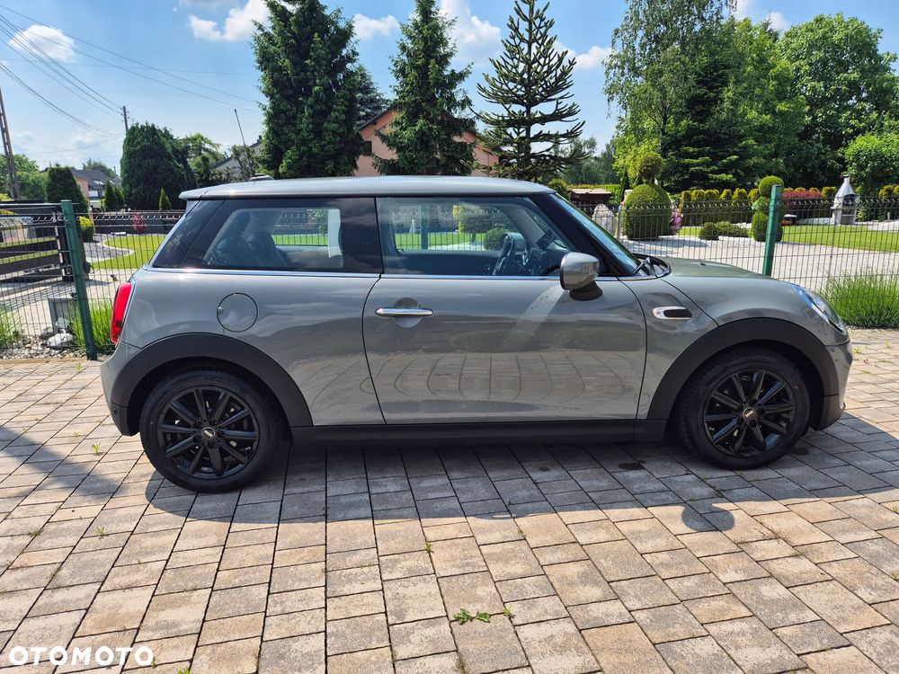 MINI ONE 60 Years - 6
