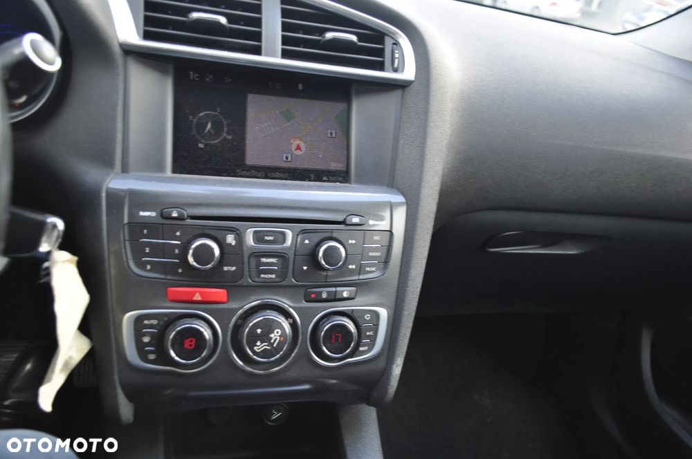 Citroën C4 VTi 120 Business Class - 13