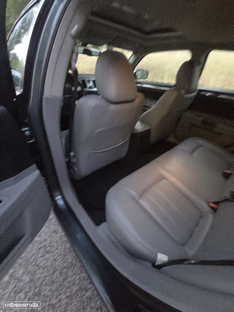 Chrysler 300 C Touring 3.0 CRD - 25