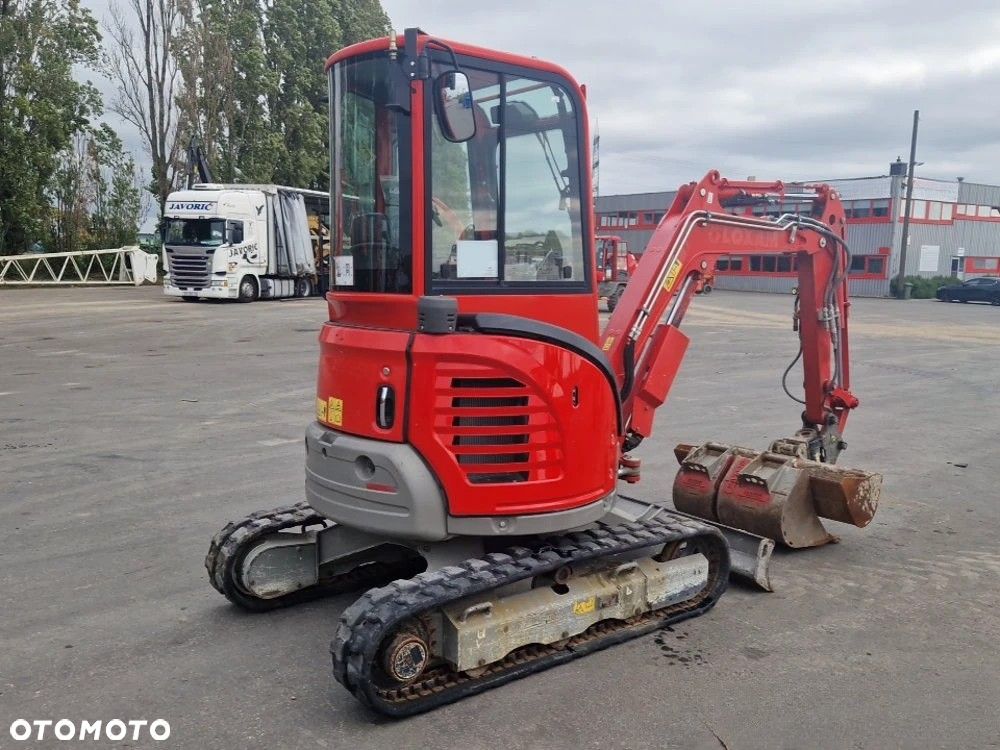 Yanmar ViO26-6 - 4