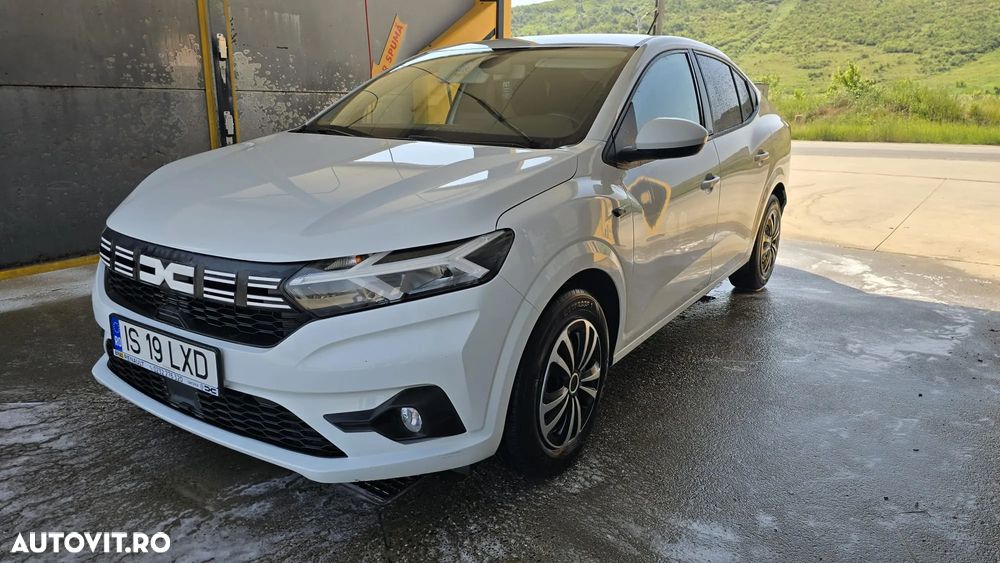 Dacia Logan ECO-G 100 MT6 Expression - 1