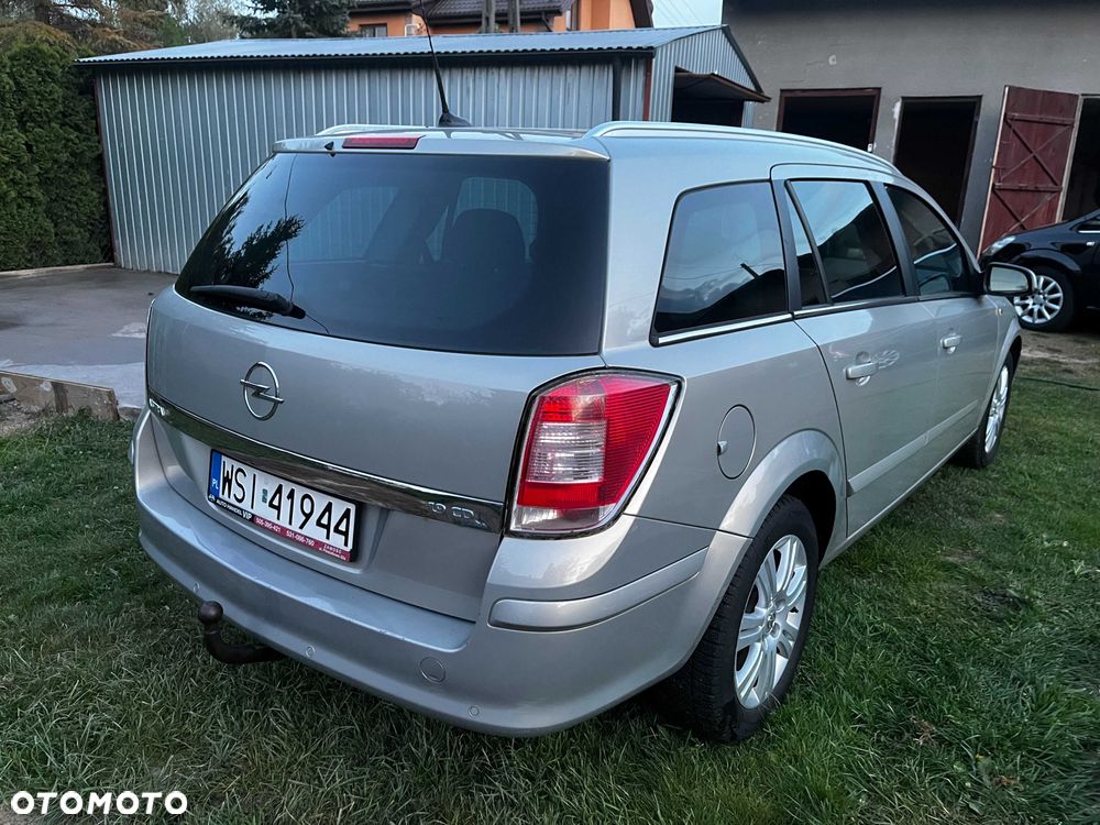 Opel Astra - 4