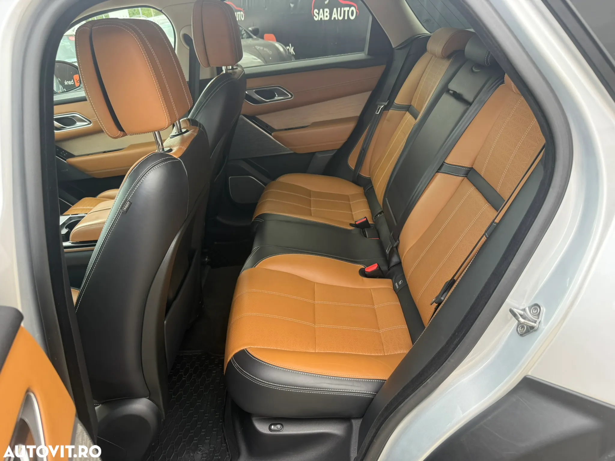 Land Rover Range Rover Velar 3.0 - 18