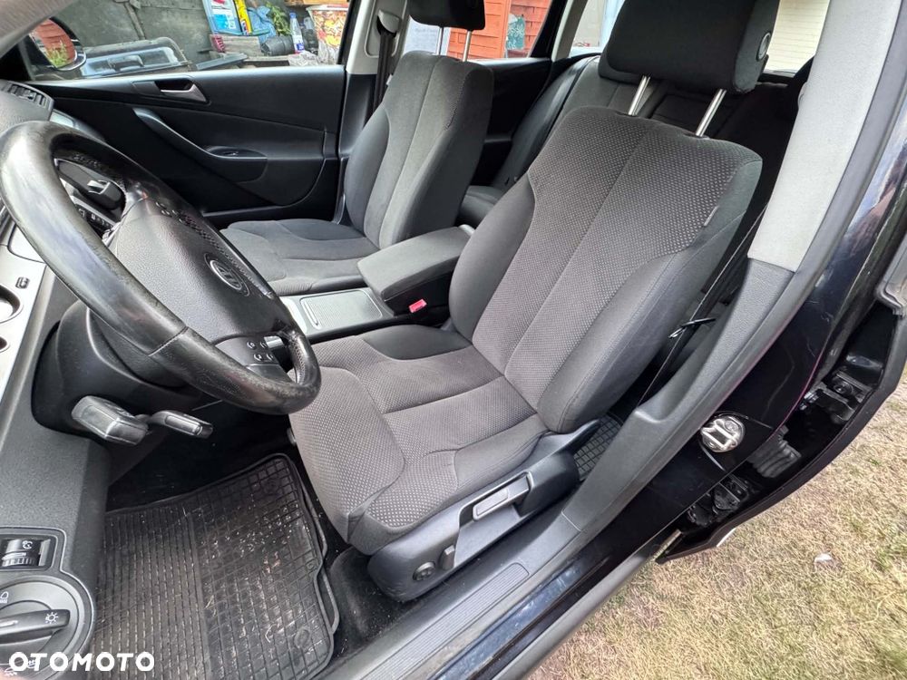 Volkswagen Passat - 7