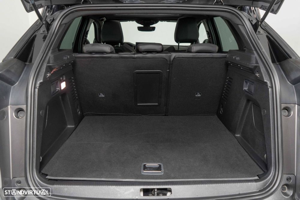 Peugeot 3008 1.6 Hybrid4 GT e-EAT8 - 14