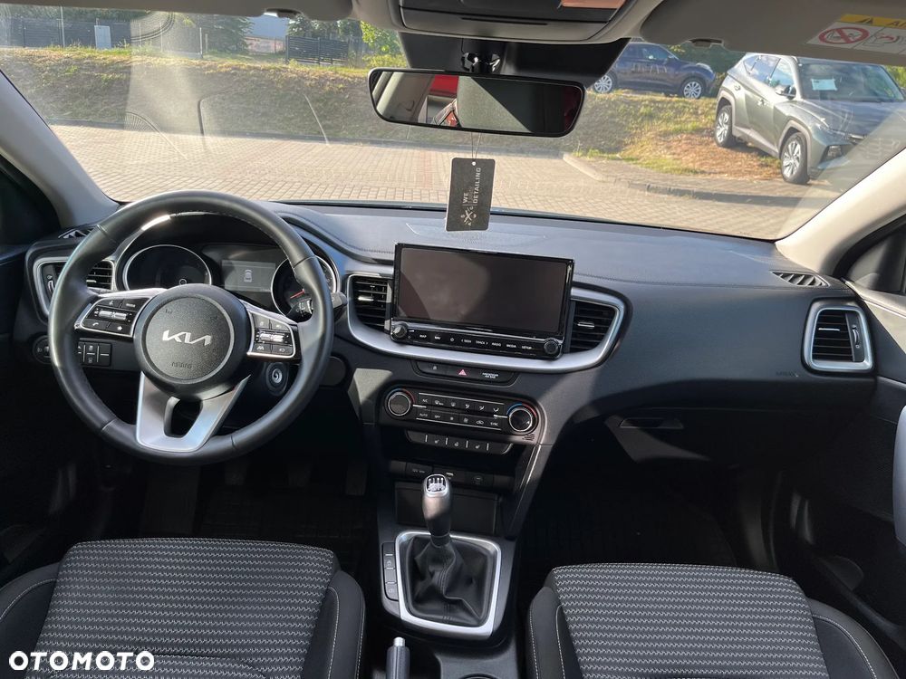 Kia XCeed 1.5 T-GDI M - 9