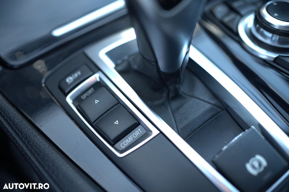 BMW Seria 5 520d - 10