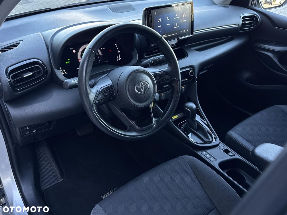 Toyota Yaris Hybrid 1.5 Style - 9