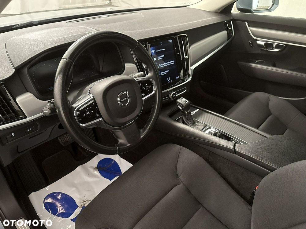 Volvo S90 - 14