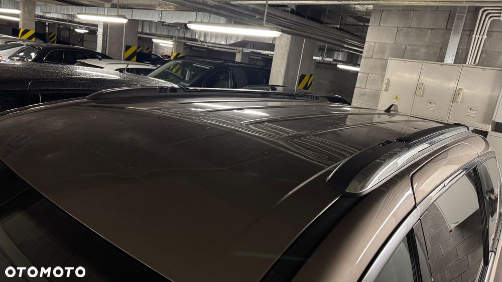 Chrysler Pacifica - 17
