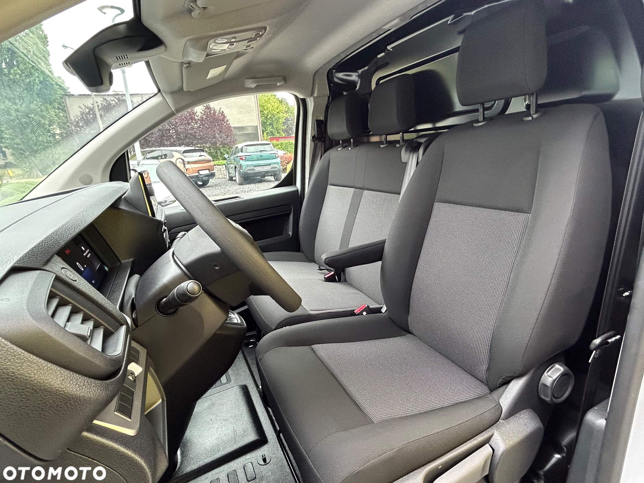 Opel Vivaro - 13