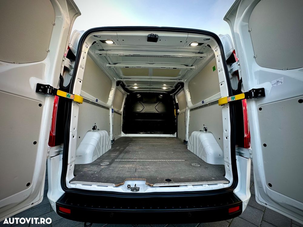 Ford Transit Custom - 39