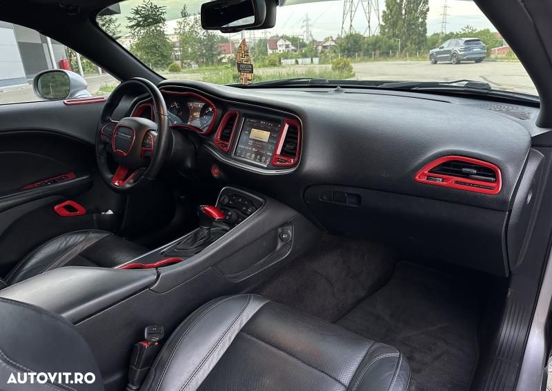 Dodge Challenger Automatik SXT Plus - 4