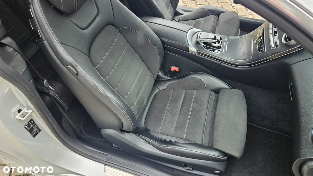 Mercedes-Benz Klasa C 200 9G-TRONIC AMG Line - 28
