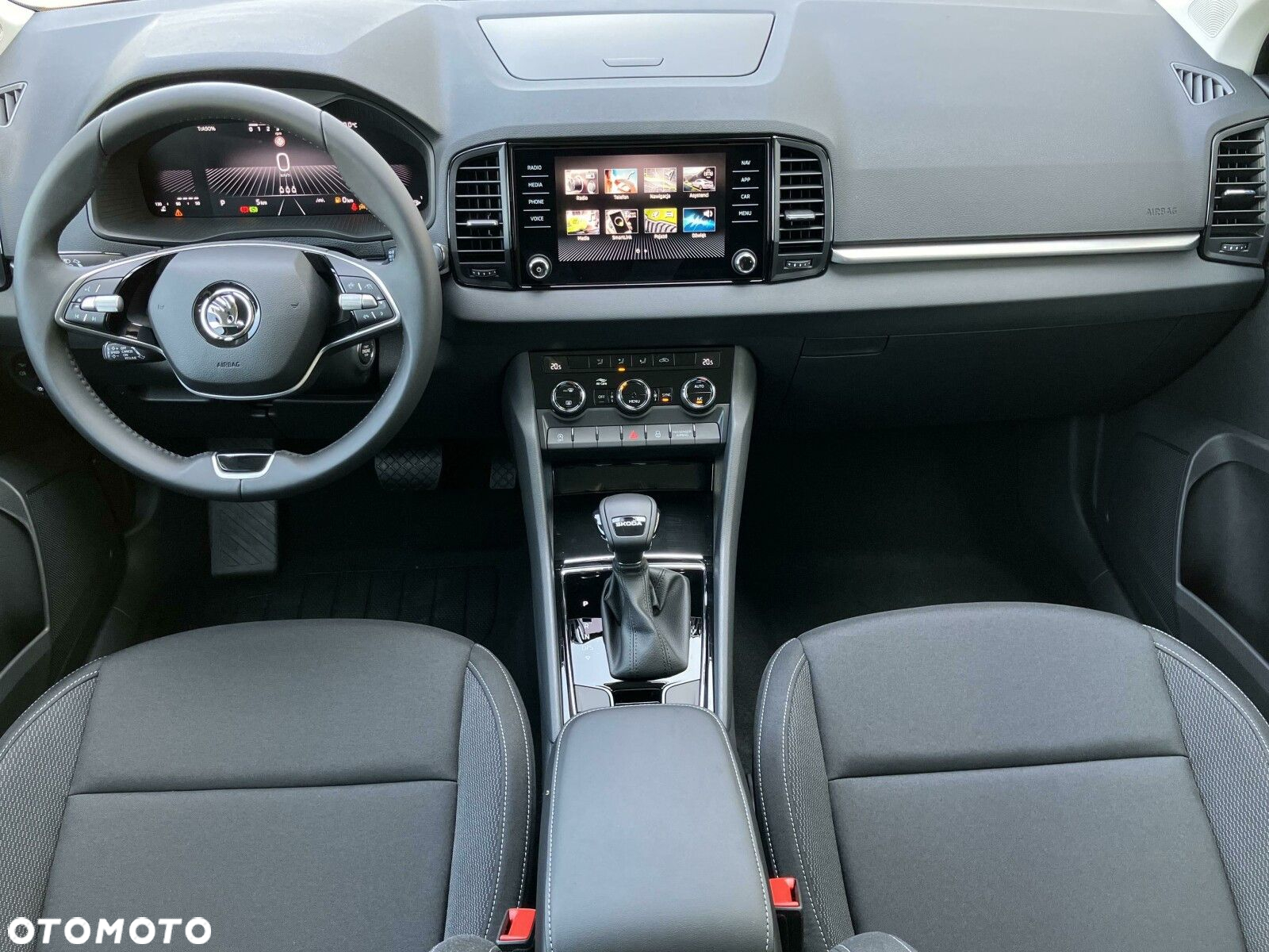 Skoda Karoq 1.5 TSI ACT Selection DSG - 15