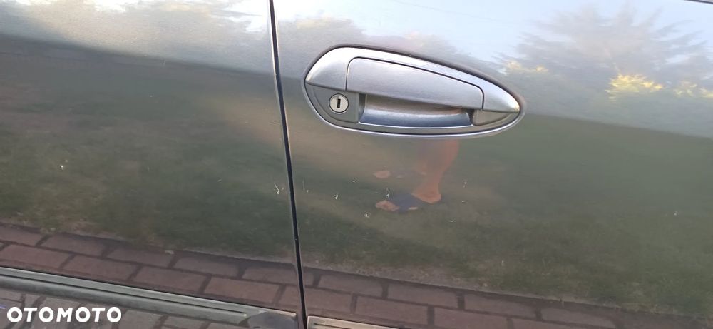 Fiat Grande Punto Actual 1.4 8V Estiva Blue&Me - 8