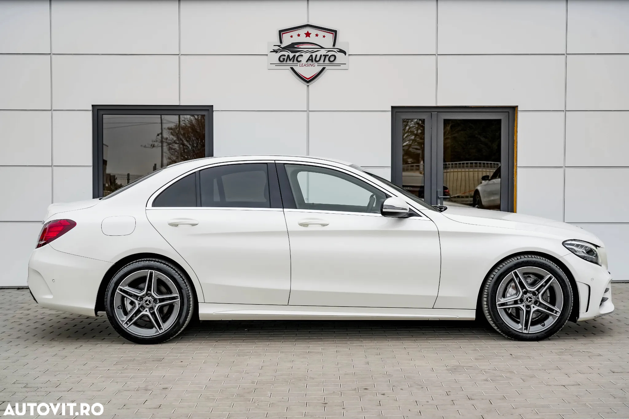 Mercedes-Benz C 200 9G-TRONIC AMG Line - 10