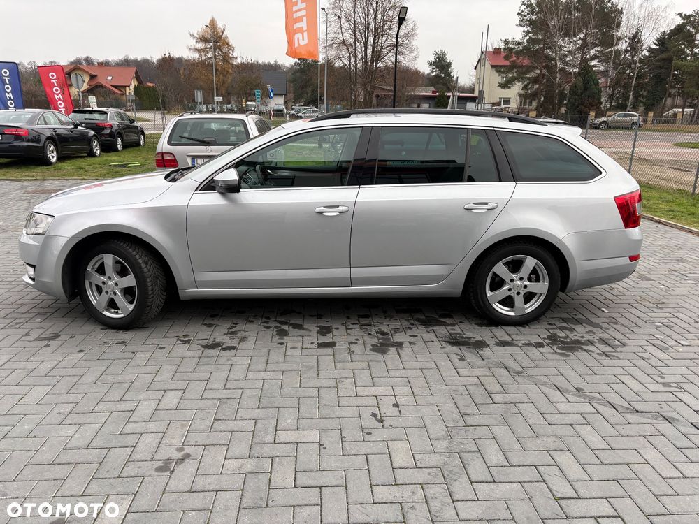 Skoda Octavia 1.6 TDI Ambition DSG - 19