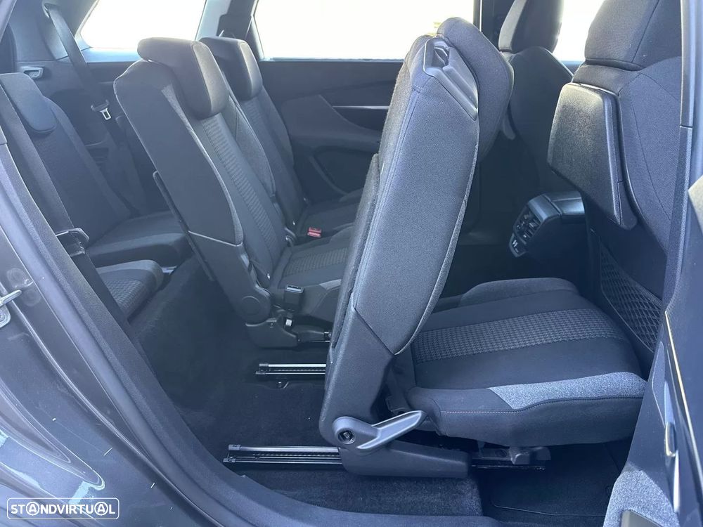 Peugeot 5008 1.2 PureTech Allure Pack EAT8 - 55