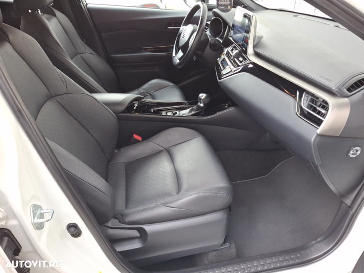 Toyota C-HR 1.8 HSD 122 CP 4x2 CVT C-ult Style bi-tone - 15