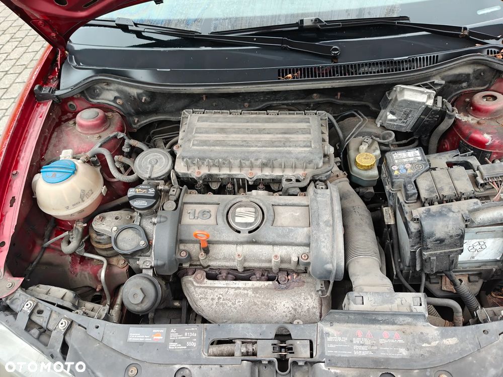 Seat Ibiza 1.6 16V Reference - 9