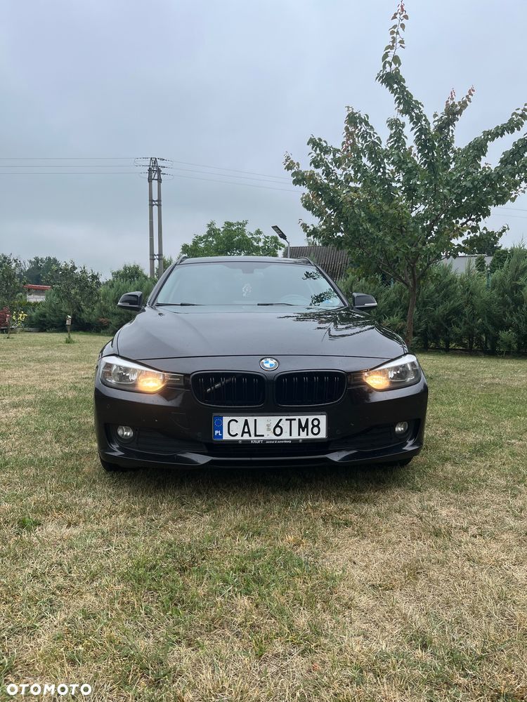BMW Seria 3 318d DPF - 4