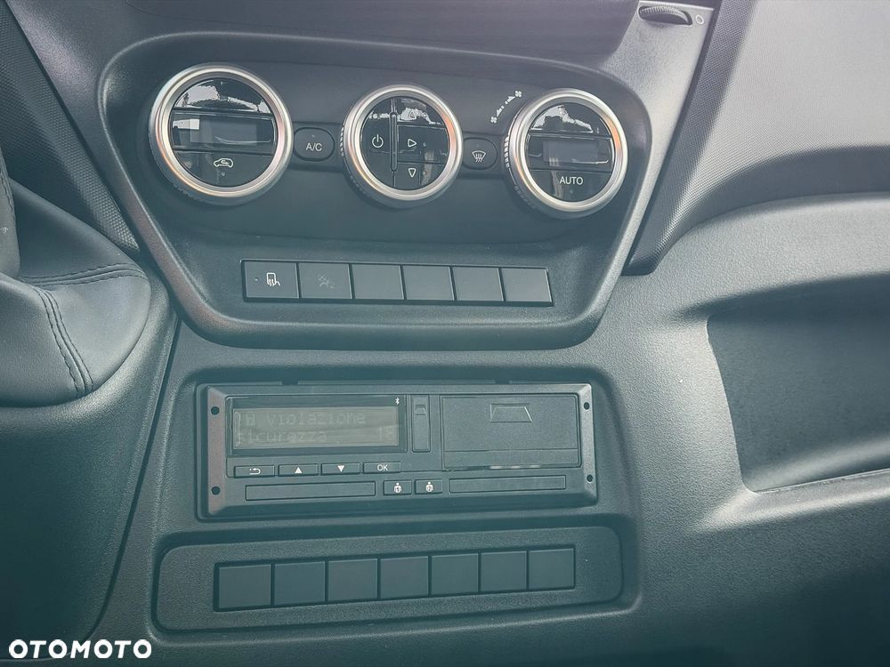 Iveco Daily 50C18HZ 3.0 Diesel 180 KM MT6 Skrzynia otwarta GSC ZABUDOWY! - 22