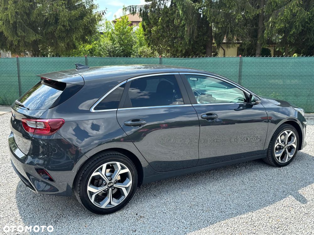 Kia Ceed 1.4 T-GDI L Business Line Plus DCT - 17