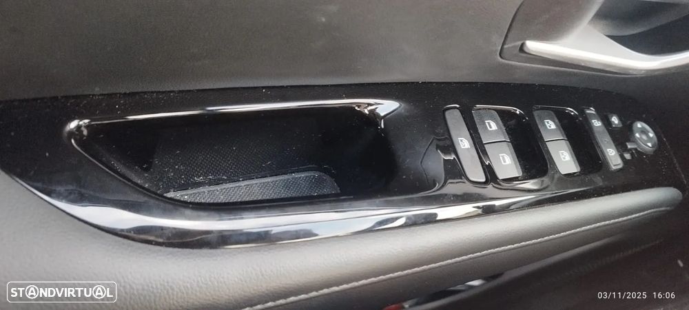 Hyundai Tucson 1.6 T-GDi 48V Premium - 12