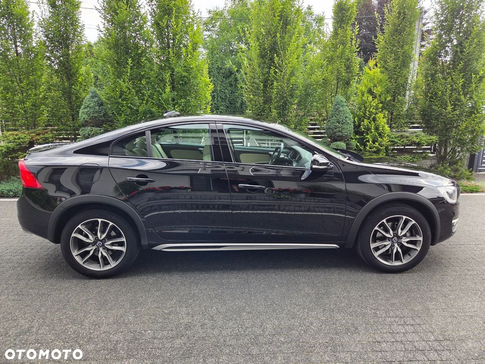 Volvo S60 Cross Country T5 AWD Summum - 9