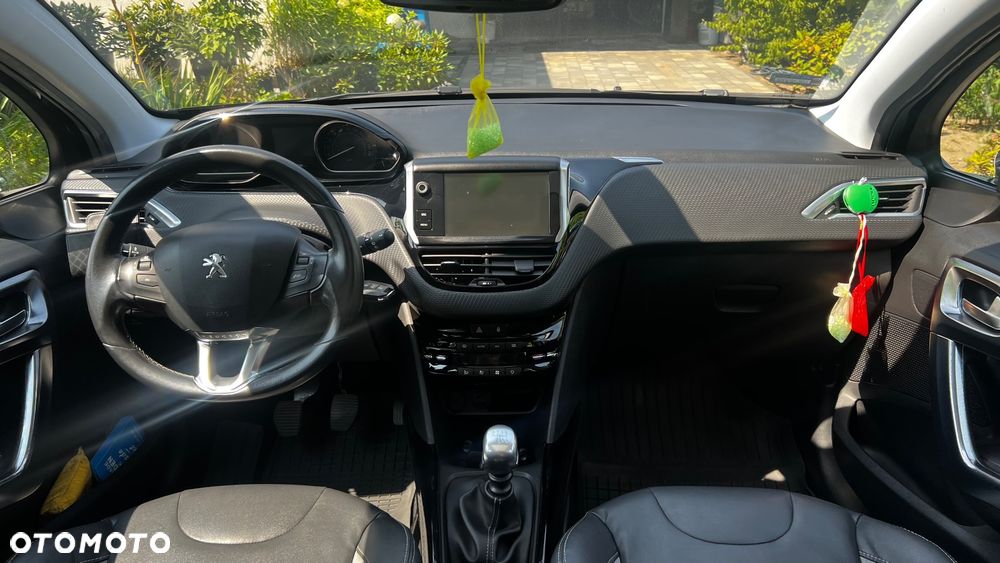 Peugeot 2008 BlueHDi FAP 120 STOP & START Allure - 20