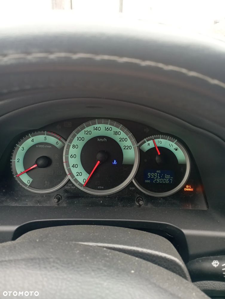 Toyota Corolla Verso 2.0 D-4D - 3