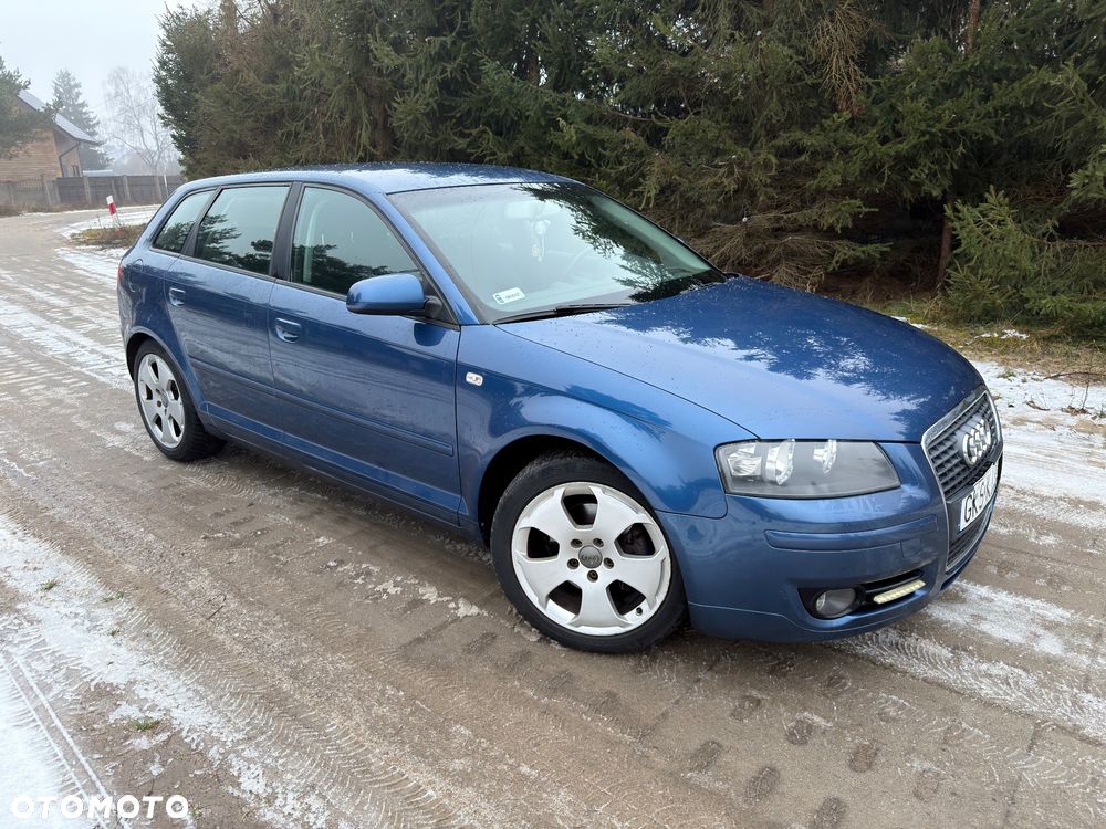 Audi A3 Sportback - 4