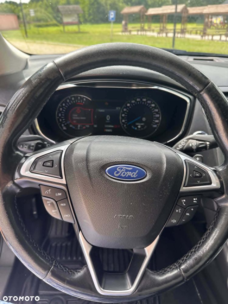 Ford Mondeo - 15