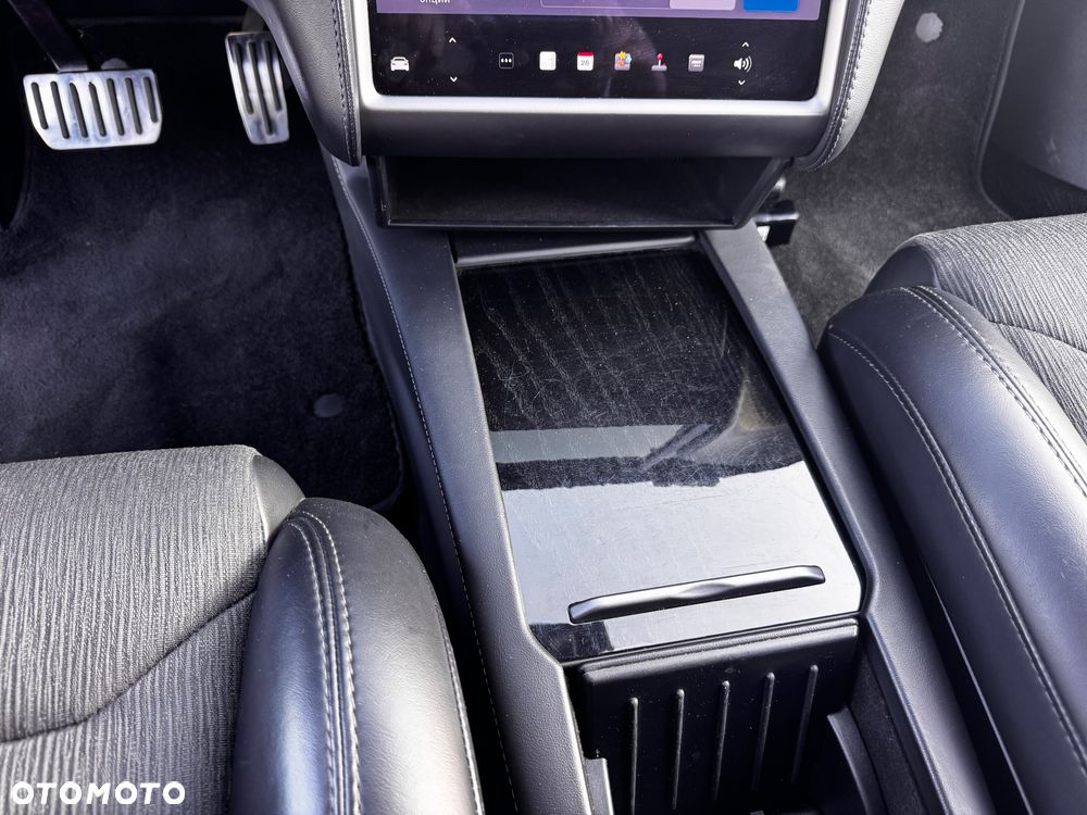 Tesla Model S 100D Allradantrieb - 12