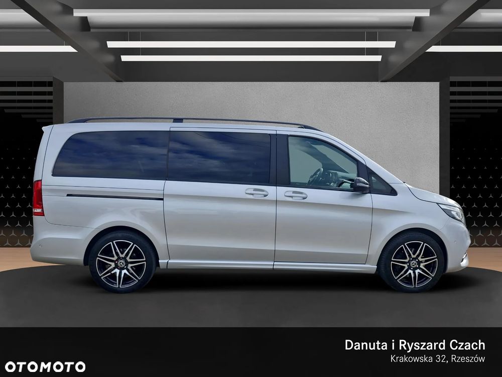Mercedes-Benz Klasa V 2022